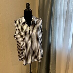 Elegant Black and White Houndstooth Blouse